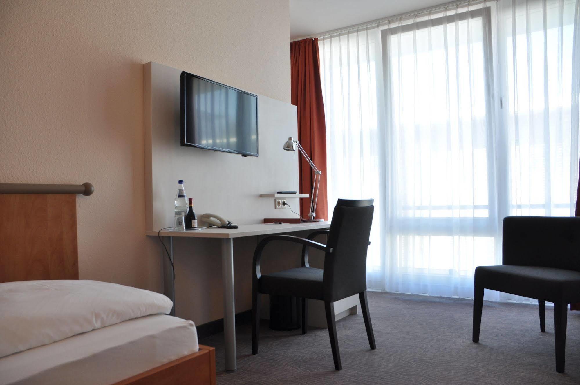 Hotel Spree-idyll Berlijn Buitenkant foto